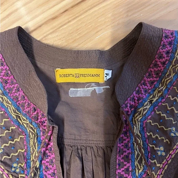 Roberta Freymann 100% Cotton Embroidered Boho Top With Tassel In Brown Size M - Picture 2 of 4